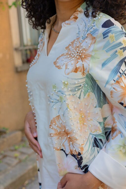 Illustration Robe Longue Élégante à Fleurs 012